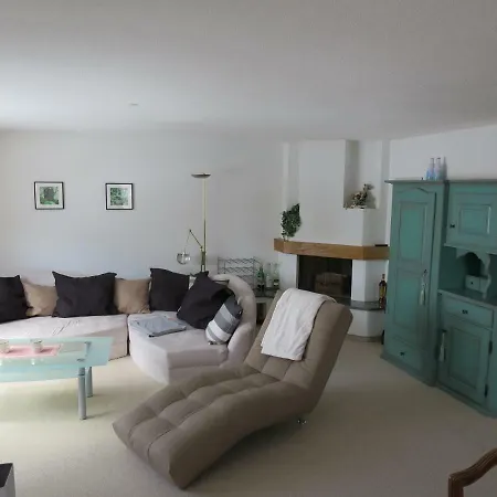 Apartment Aelplisee B 4